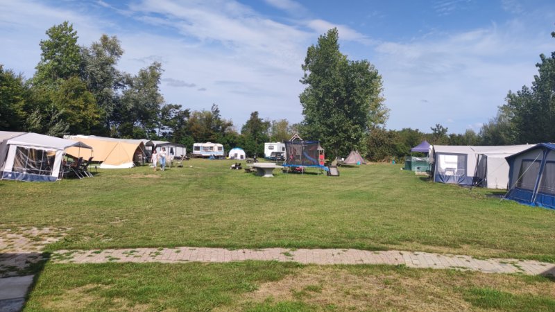 Camping in Grijpskerke, Zeeland mit Internet (WLAN), Spielplatz, Pferdestall, Chaletvermietung und Hunde erlaubt 