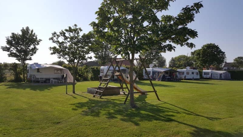 Camping Bijsterveld aan de kust, honden toegestaan. 