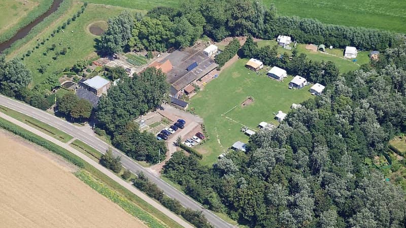 Camping on the coast in Oostkapelle, Zeeland dogs allowed in low season 
