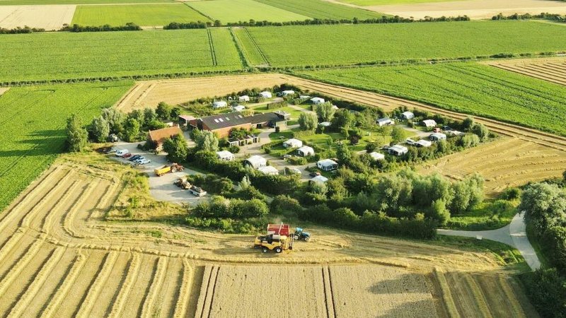 Campingplatz in Serooskerke, Zeeland mit privaten Sanitäranlagen und Hunde willkommen 