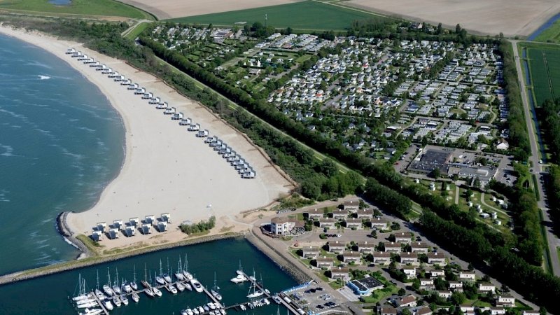Ferienpark an der Küste in Kamperland, Zeeland, mit Schwimmbad, Ladestation für Elektrofahrzeuge und Hunde erlaubt 