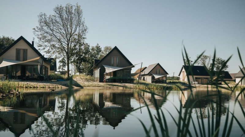 Bungalowparken in Zeeland, van levendige familieparken tot rustige natuurparken, waar bij diverse parken honden welkom zijn